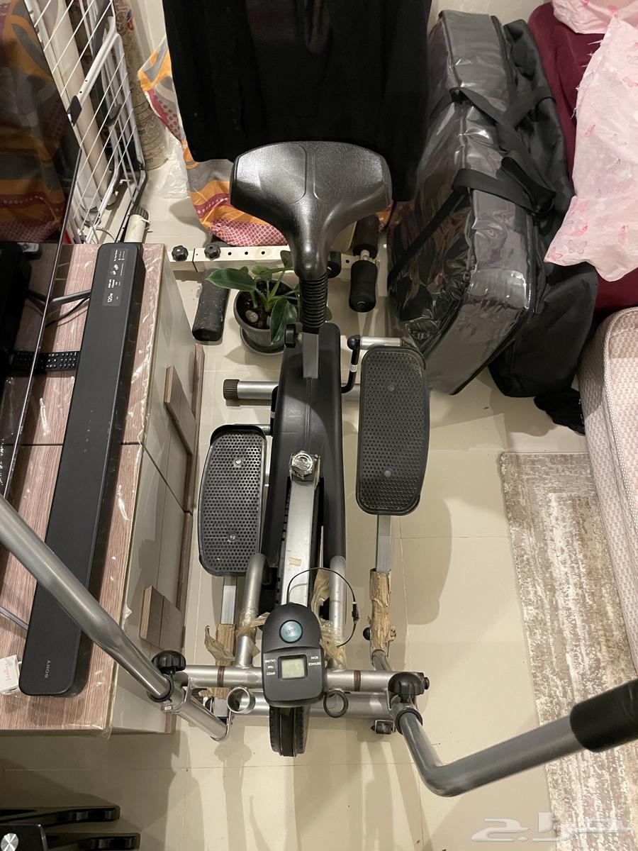 Abdominal machine and exercise wheel64554830036097112