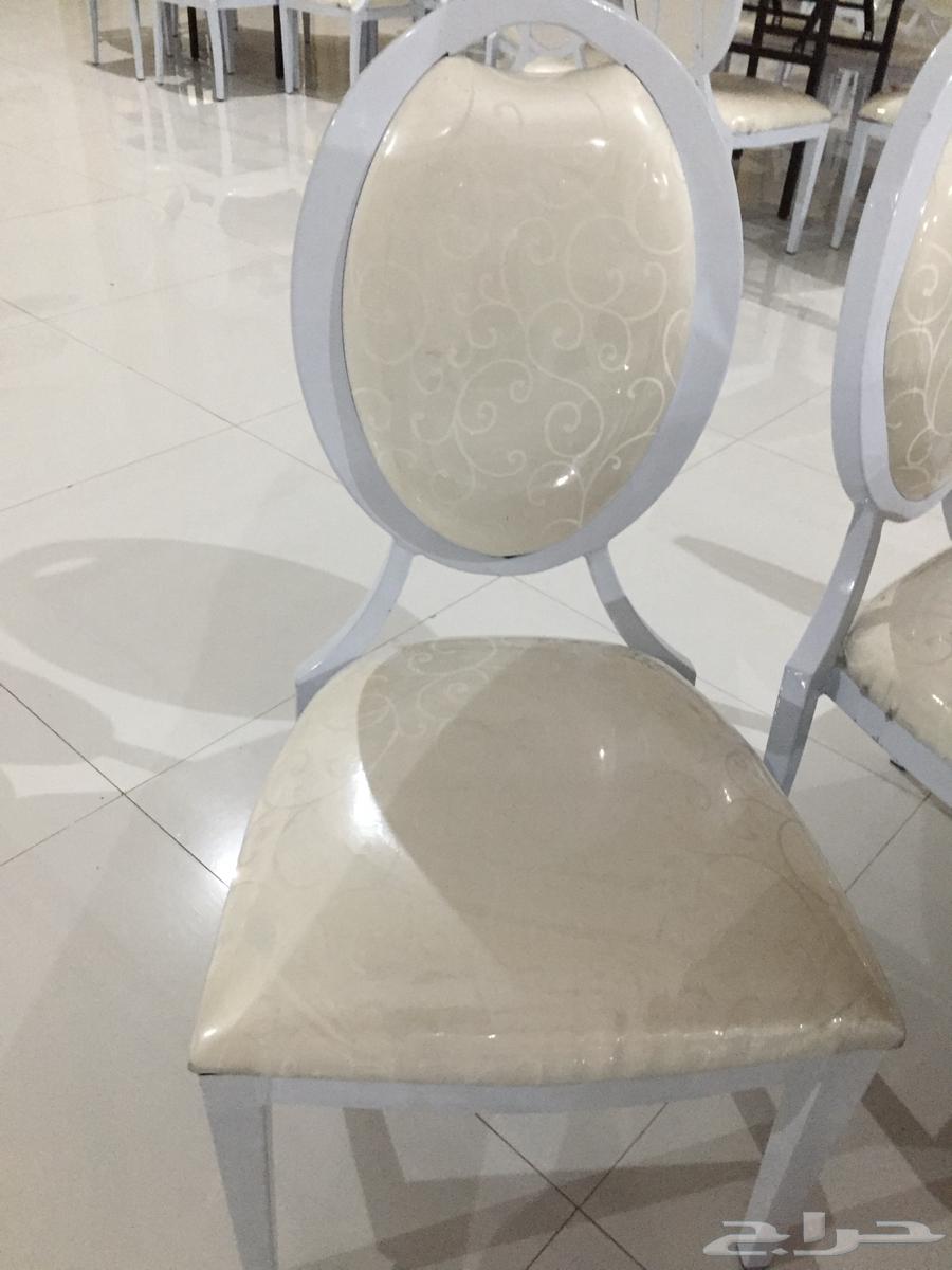 Tables and Chairs64560740123522111