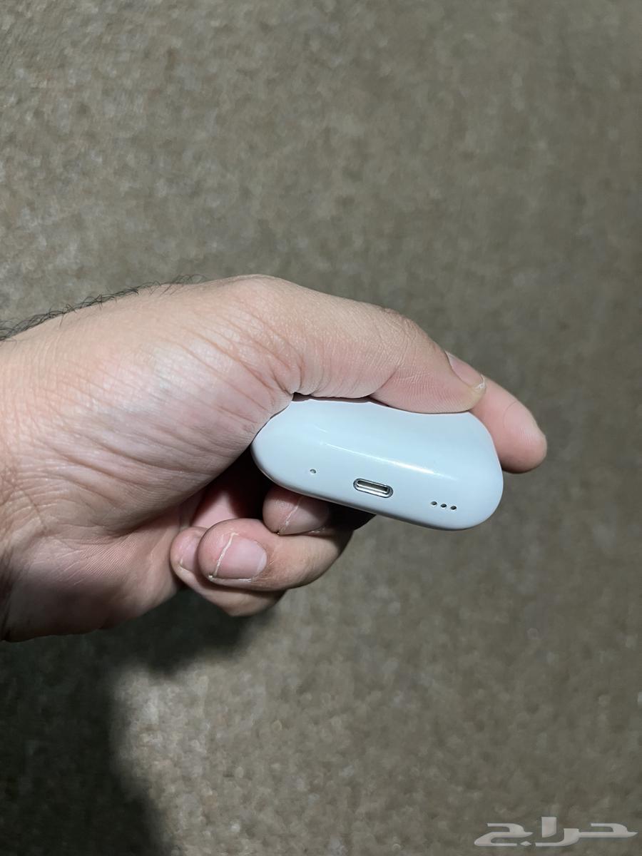 إيربودز برو الجيل الثاني (أصلي)64562109536131112