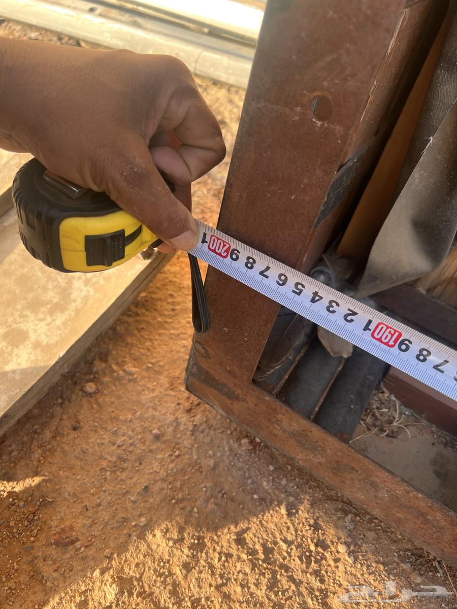 Shed Silverado with cover and platform64562375598209113