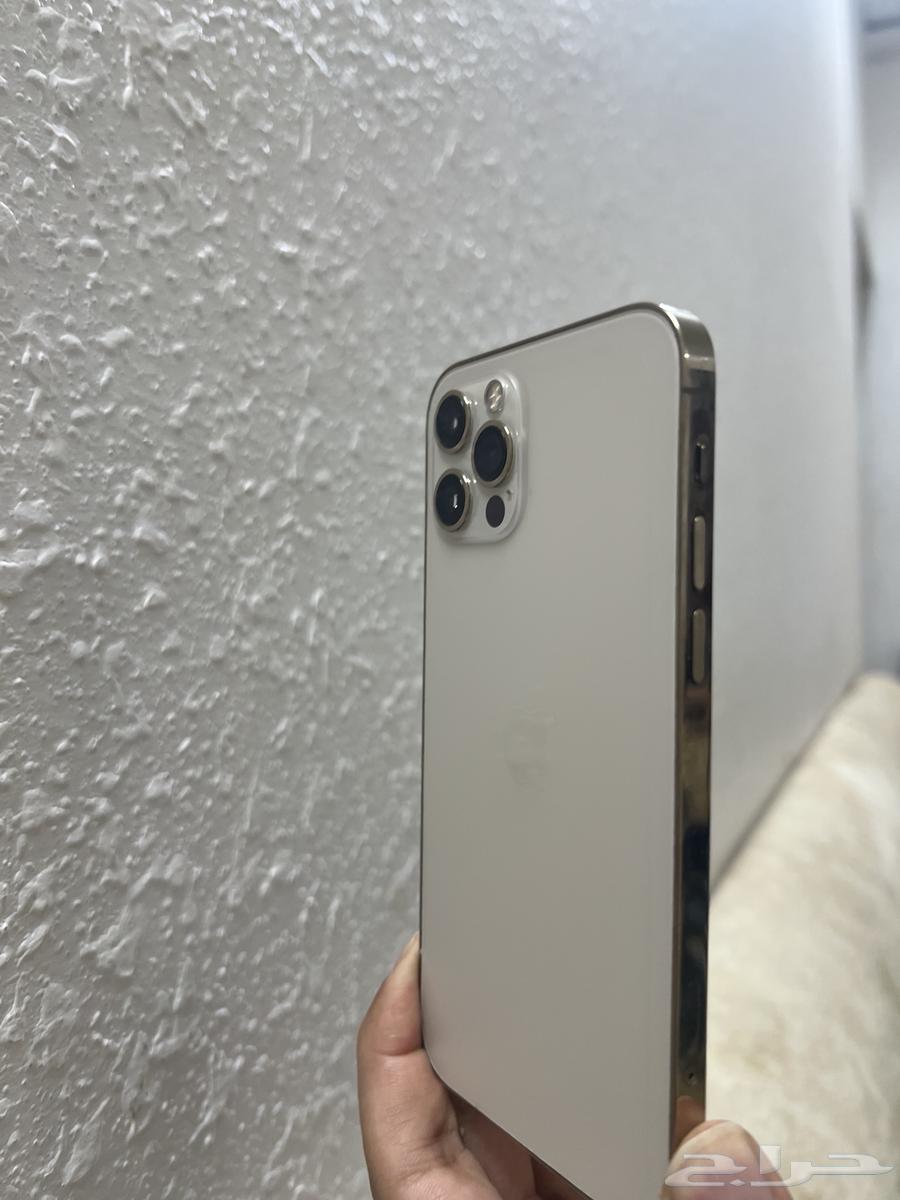 جوال ايفون للبيع حد 200064553851420673112