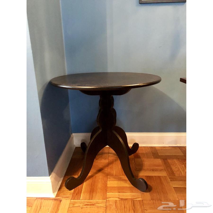 طاولة دائرية من آيكيا من نوع HEMNES64554551986433111