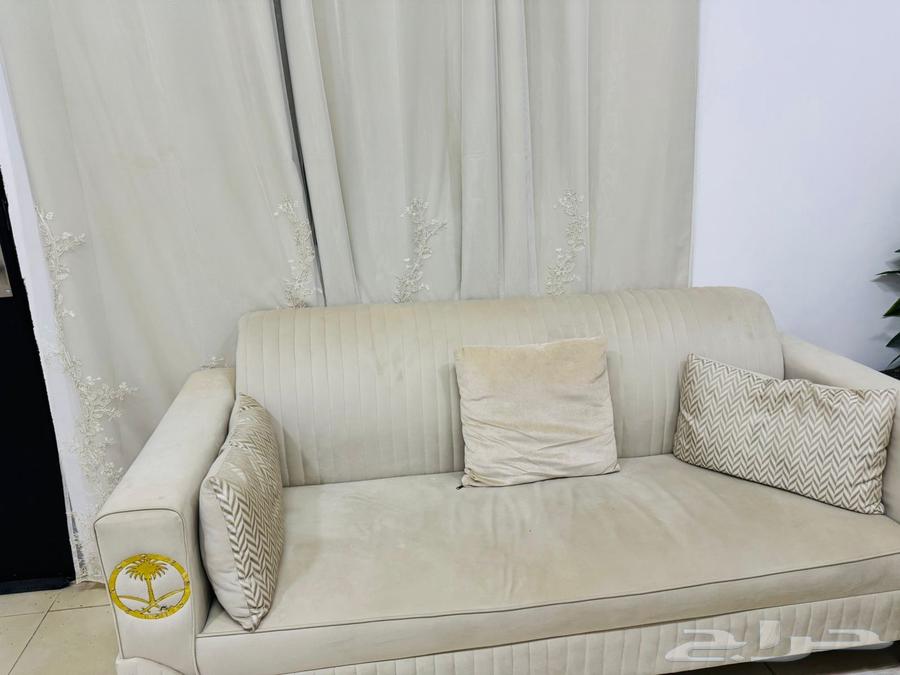 كنب 7 اشخاص نظيف للبيع64558974308482110