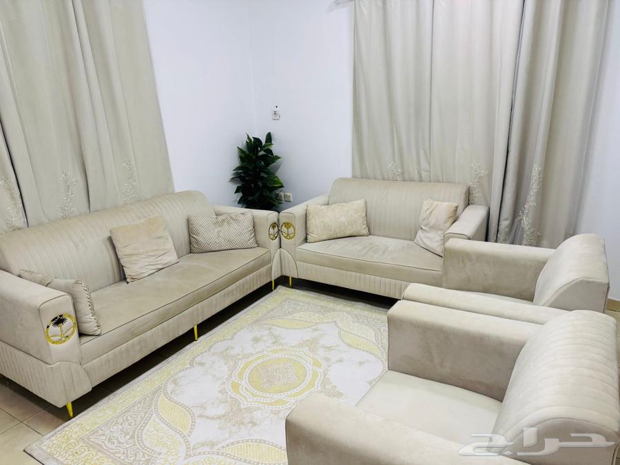 كنب 7 اشخاص نظيف للبيع64558974308482113