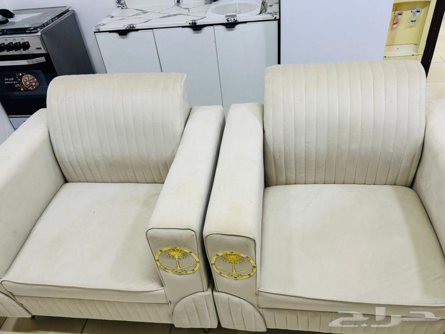 كنب 7 اشخاص نظيف للبيع64558974308482112