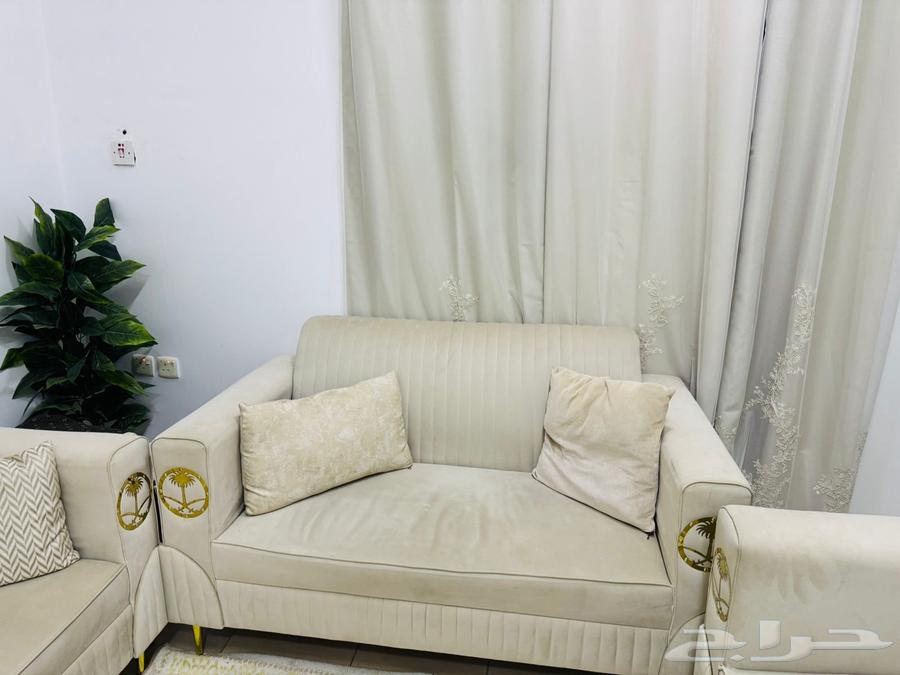 كنب 7 اشخاص نظيف للبيع64558974308482111