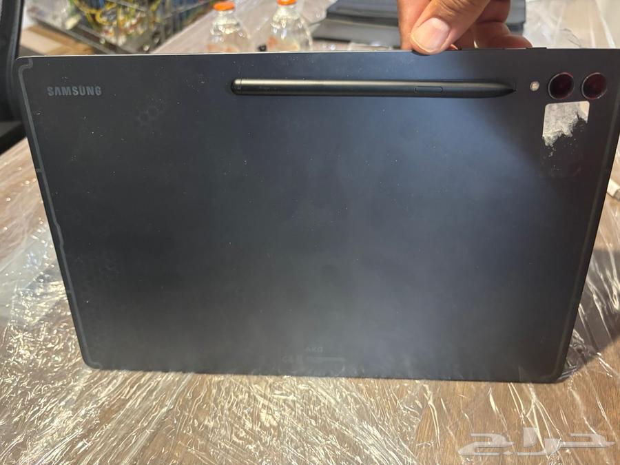 Tablet Galaxy and iPhone 15 Plus64557044494337114