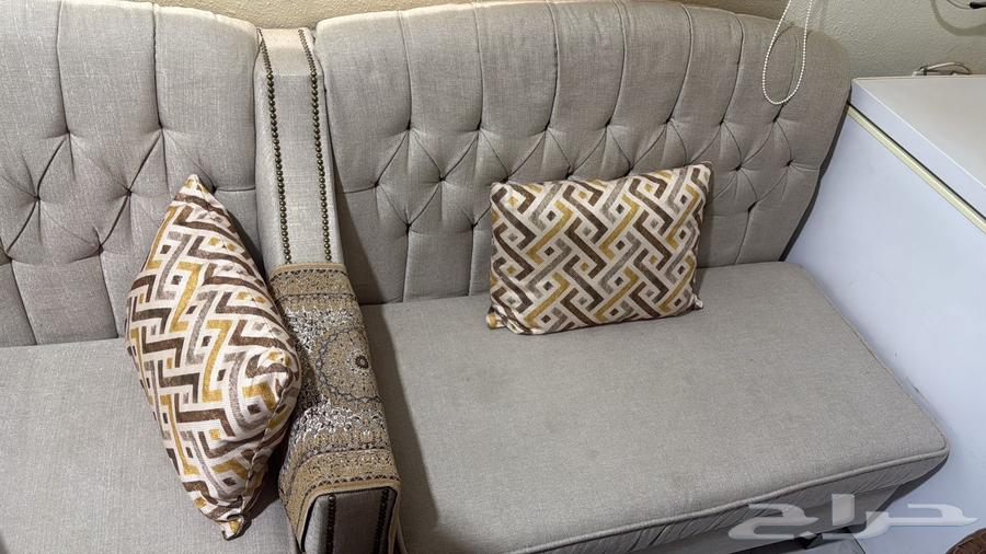 كنب للبيع يكفي 11 شخص نظيف جدا64558864499074110