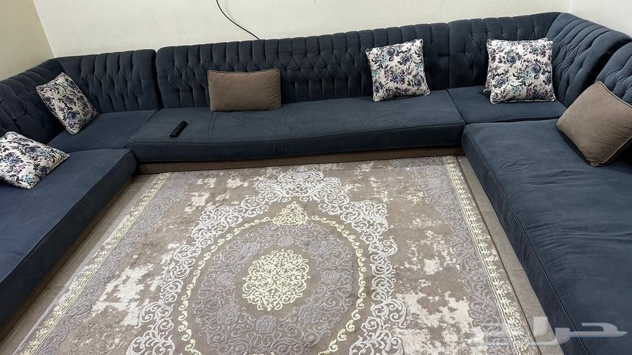 Floor seating 3   464554090818306110