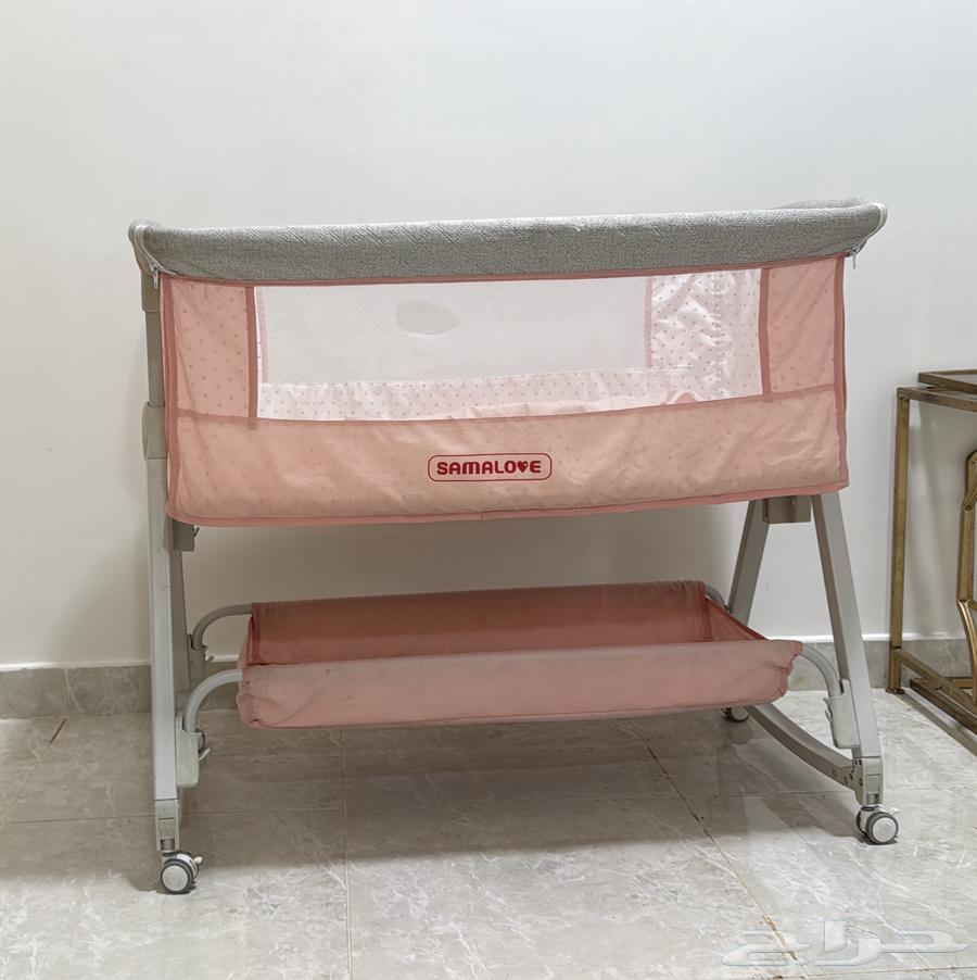 Baby bed that opens on the front side64562290857219110