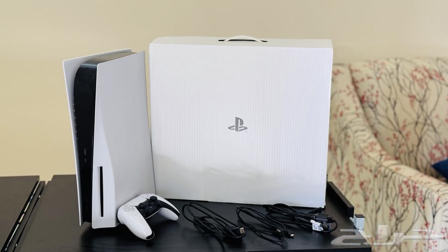 للبيع بلايستيشن 5 مستخدم64558017488131110