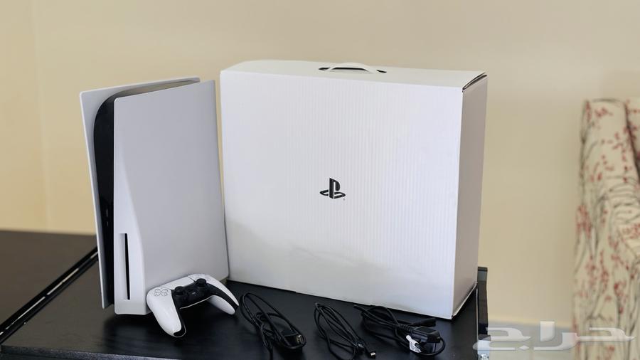 للبيع بلايستيشن 5 مستخدم64558017488131111