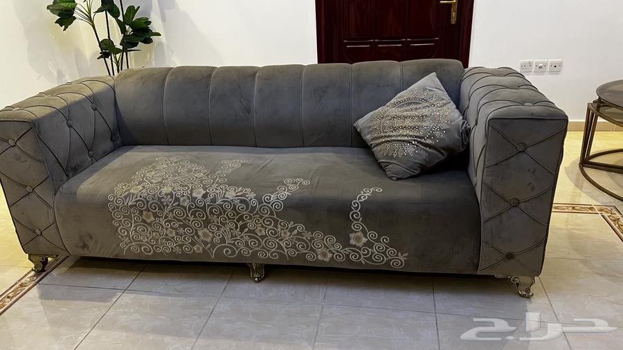 كنب 5 قطع نظيف وطاوله64560332902402112