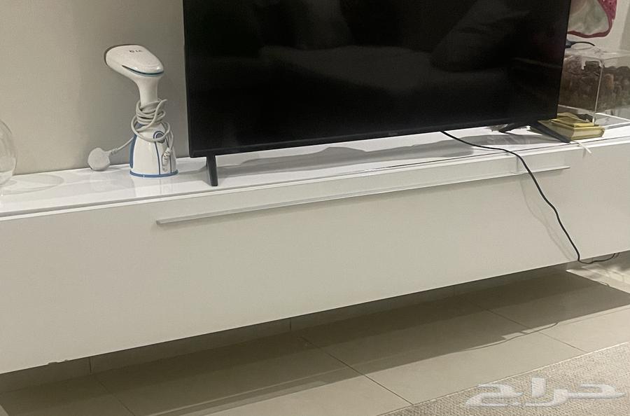 طاولة تلفزيون من ابيات64561797053058110