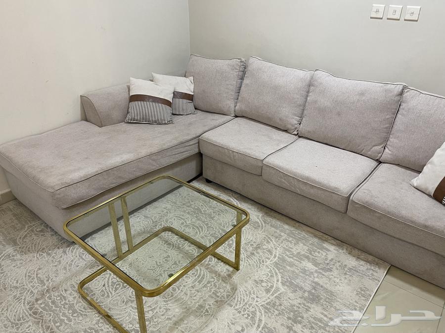 للبيع طقم كنب L   سجاد مقاس 3 4   طاولة استيل ذهبي64559196341891112