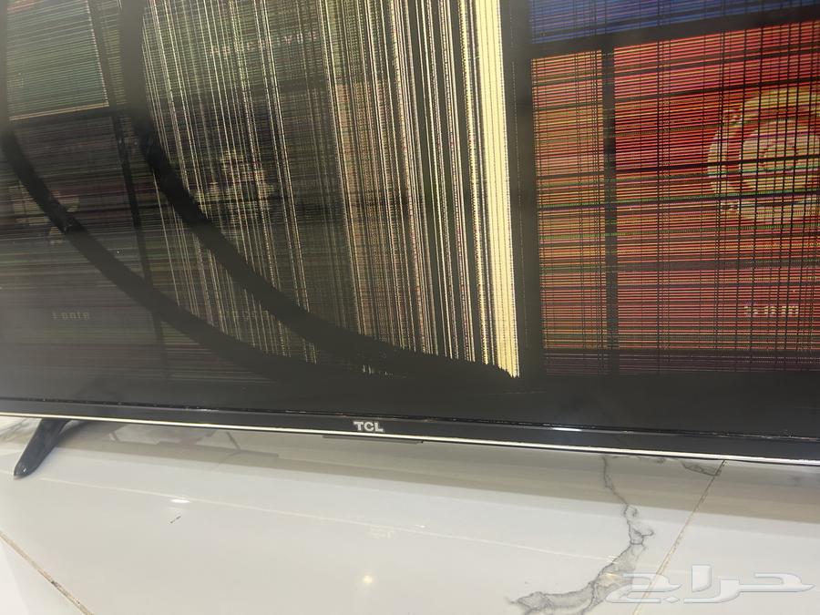 Tcl Plasma Screen for sale 50 inches, screen is damaged, blue color64559771353345113