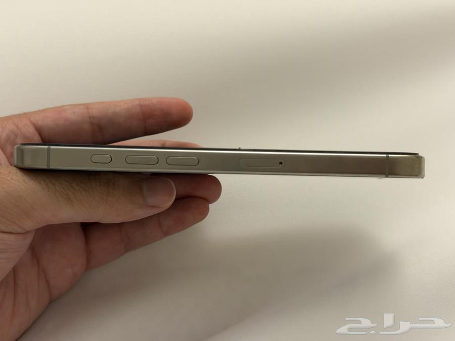 ايفون 16 برو 25664555758206339114