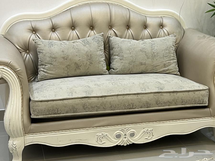 كنب من سنتر بوينت ثلاث قطع نظيف64562235429250111