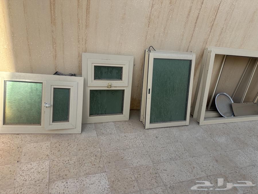 شبابيك   باب حديد مع مفاتيحه64558280434178110