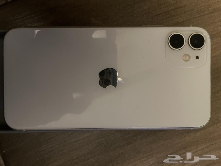 iPhone 11 نظيف ماقيد دخل صيانه البيع مستعجل64556056688385110