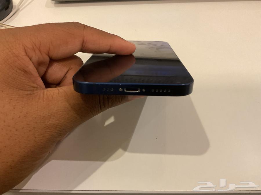 iPhone 1264555956896386112