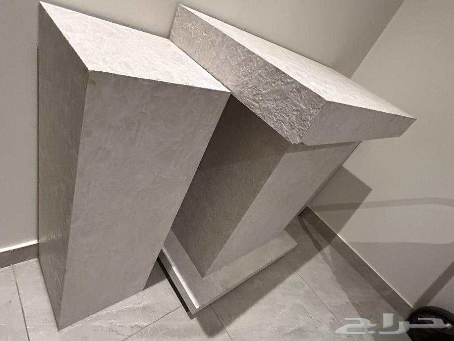 Tables64558183934978111