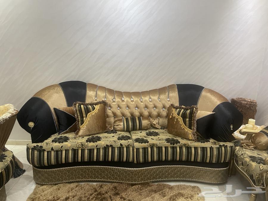 مجلس للبيع وتواصل على الوتساب64559771293058112