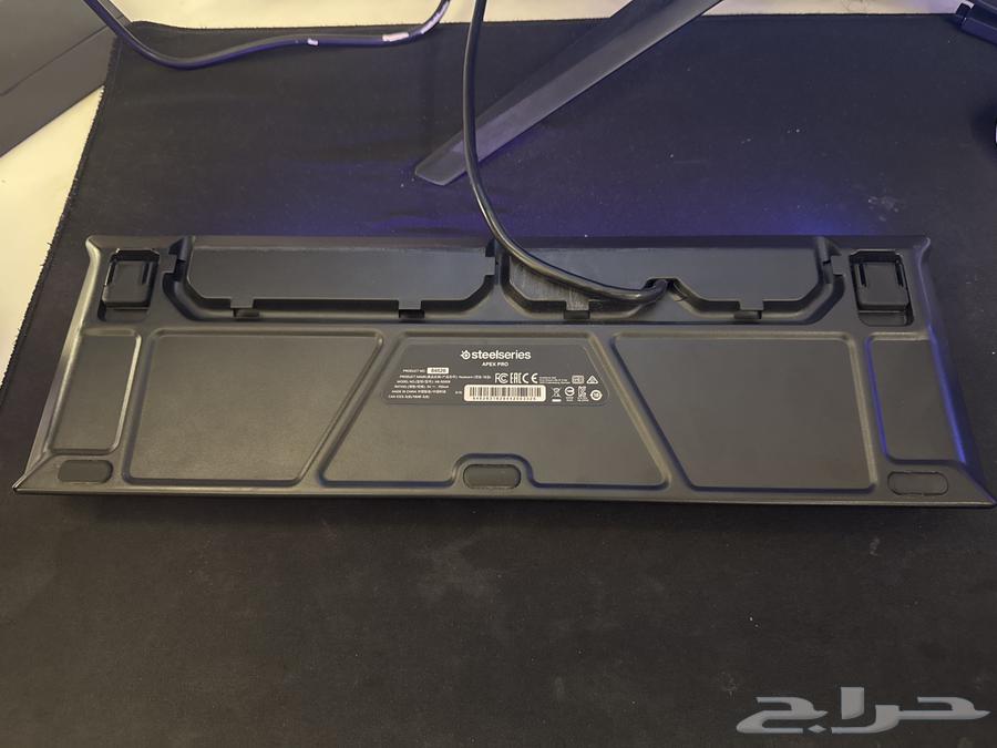 SteelSeries Apex Pro TKL Keyboard64557754576131111