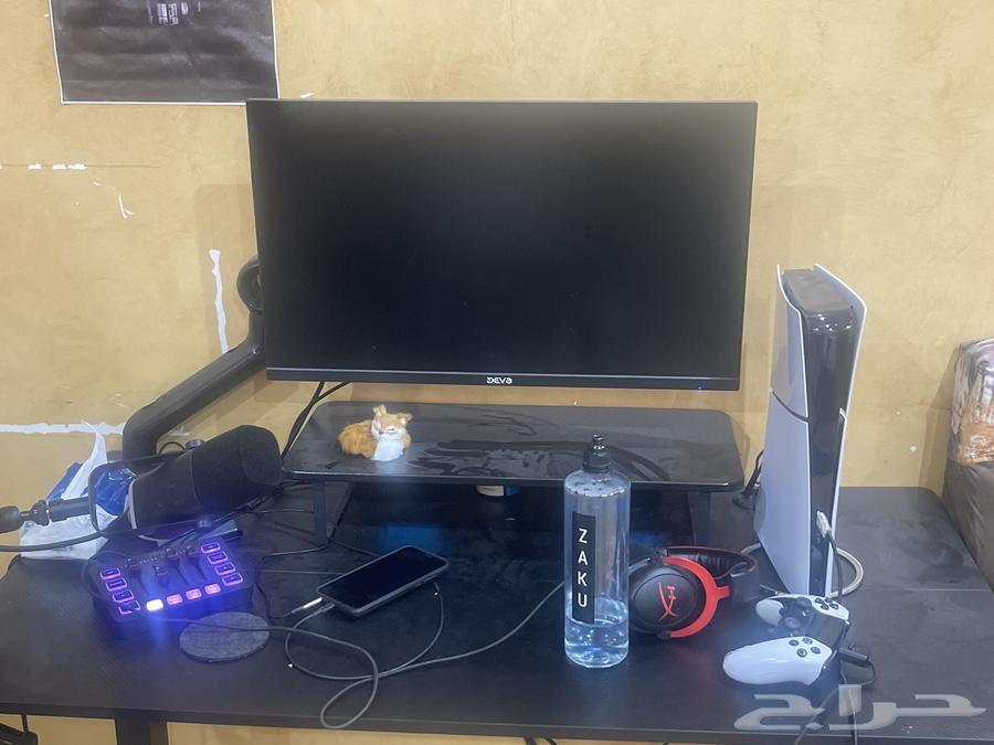 Complete setup for sale with Sony and all accessories64554635105539110