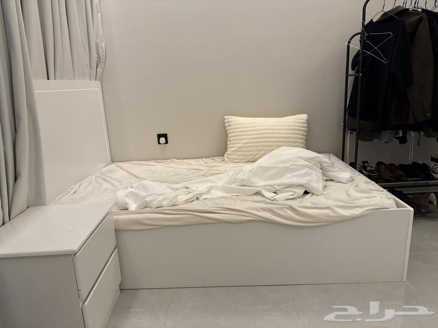 سرير نفر نص64553652249346110