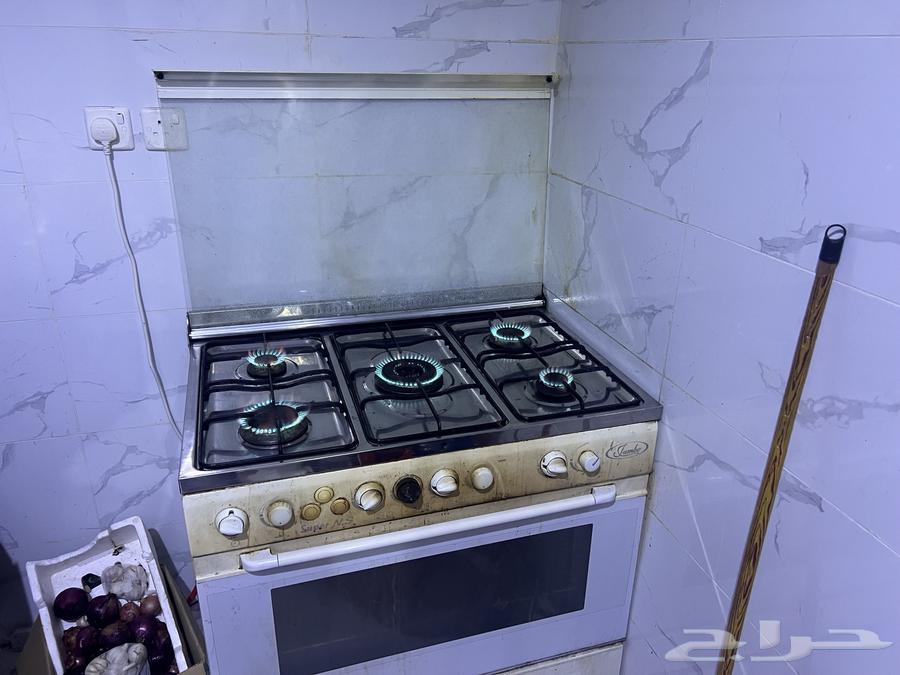 سيارة اطفال وموتوسكل للبيع وبوتجاز خمسه شعله كبير64561616149507111