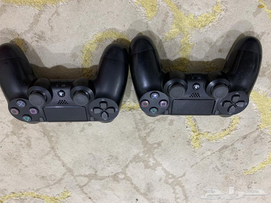 بلاستيشن 4 وكاله معه اصبعين و شريط فيفا 24 صامل منختلف معه64561235792002112