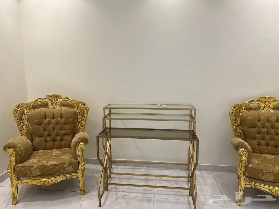 كنب 10 طاولات تقديم و علاقه ملابس64559925291138113