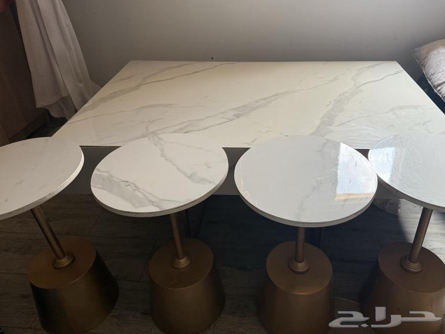 Marble table for sale with four service tables64557671232899110