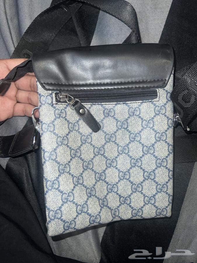 شنطه كتف قوتشي اصليه للبيع64558780755587111