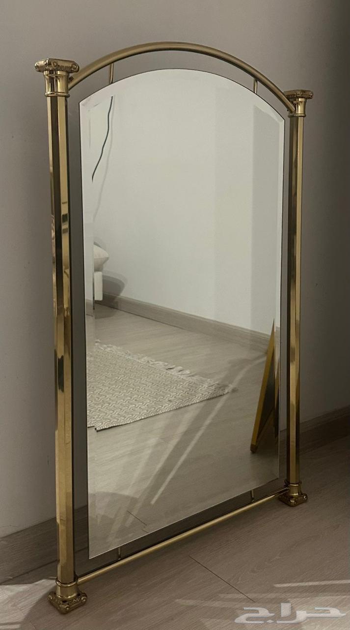 Mirror64559071415811110