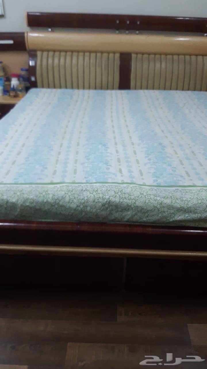 للبيع سرير وكموديا التواصل الواتس فقط64554760478339110