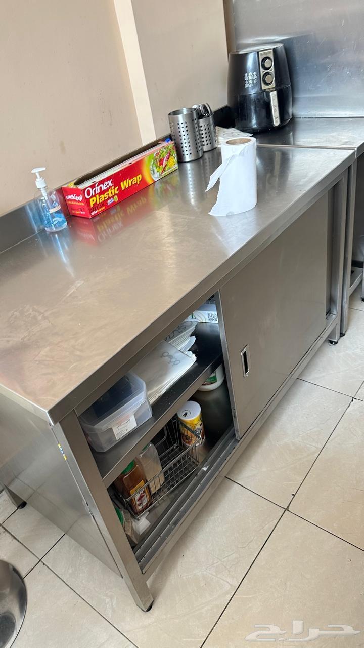 معدات مطعم للبيع ( الصامل يتواصل واتس )64561657916801111