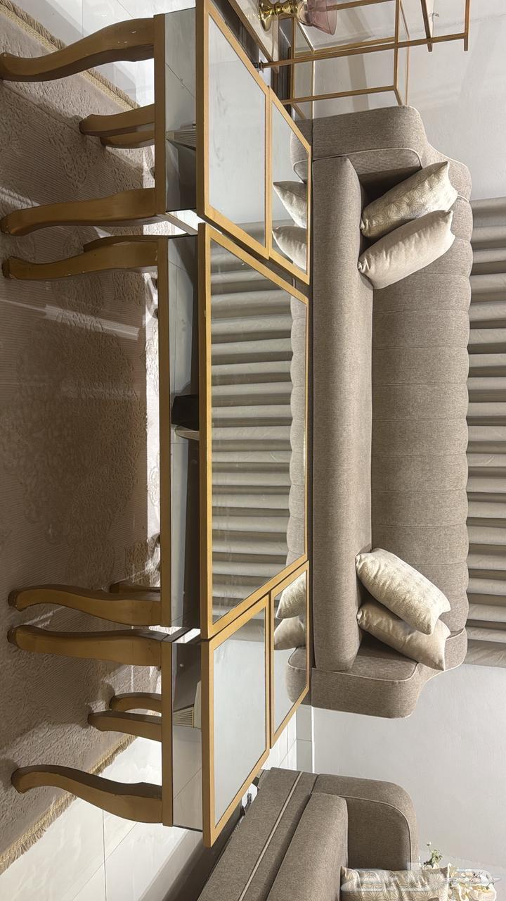 Clean tables for sale64556847184641111