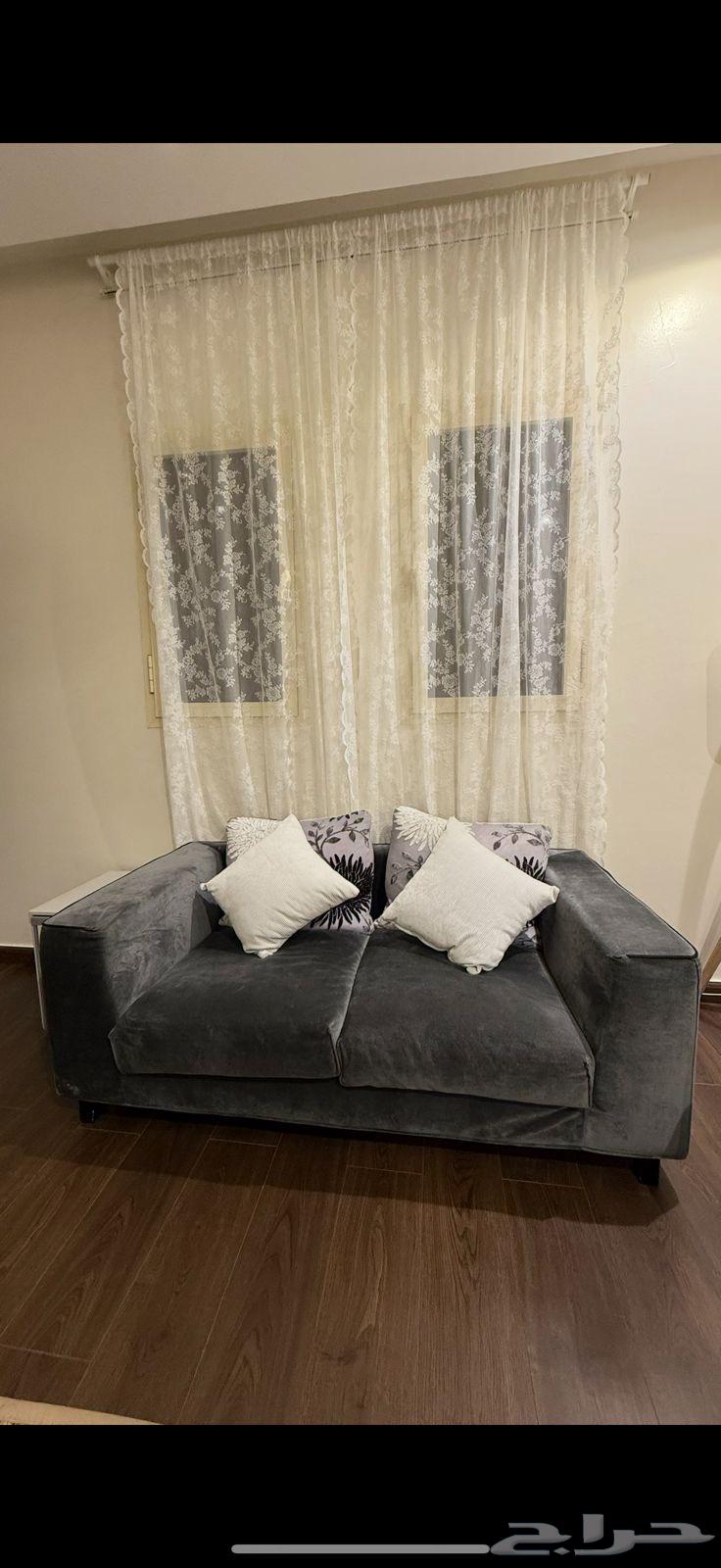 Sofa64559813568259111