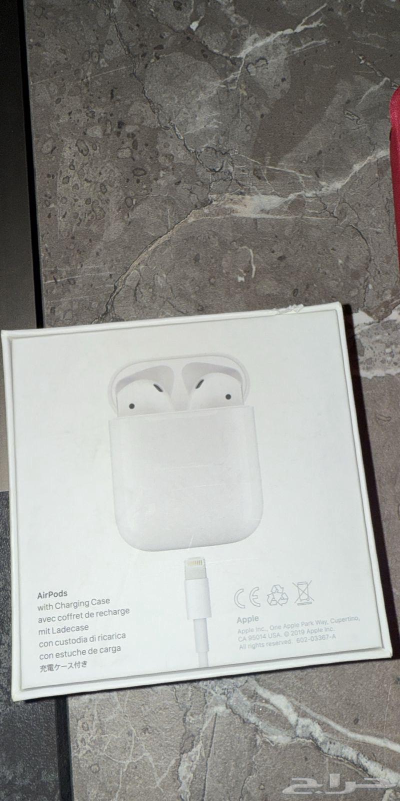 سماعات Apple AirPods من الجيل الثاني مع علبة64561029340803114