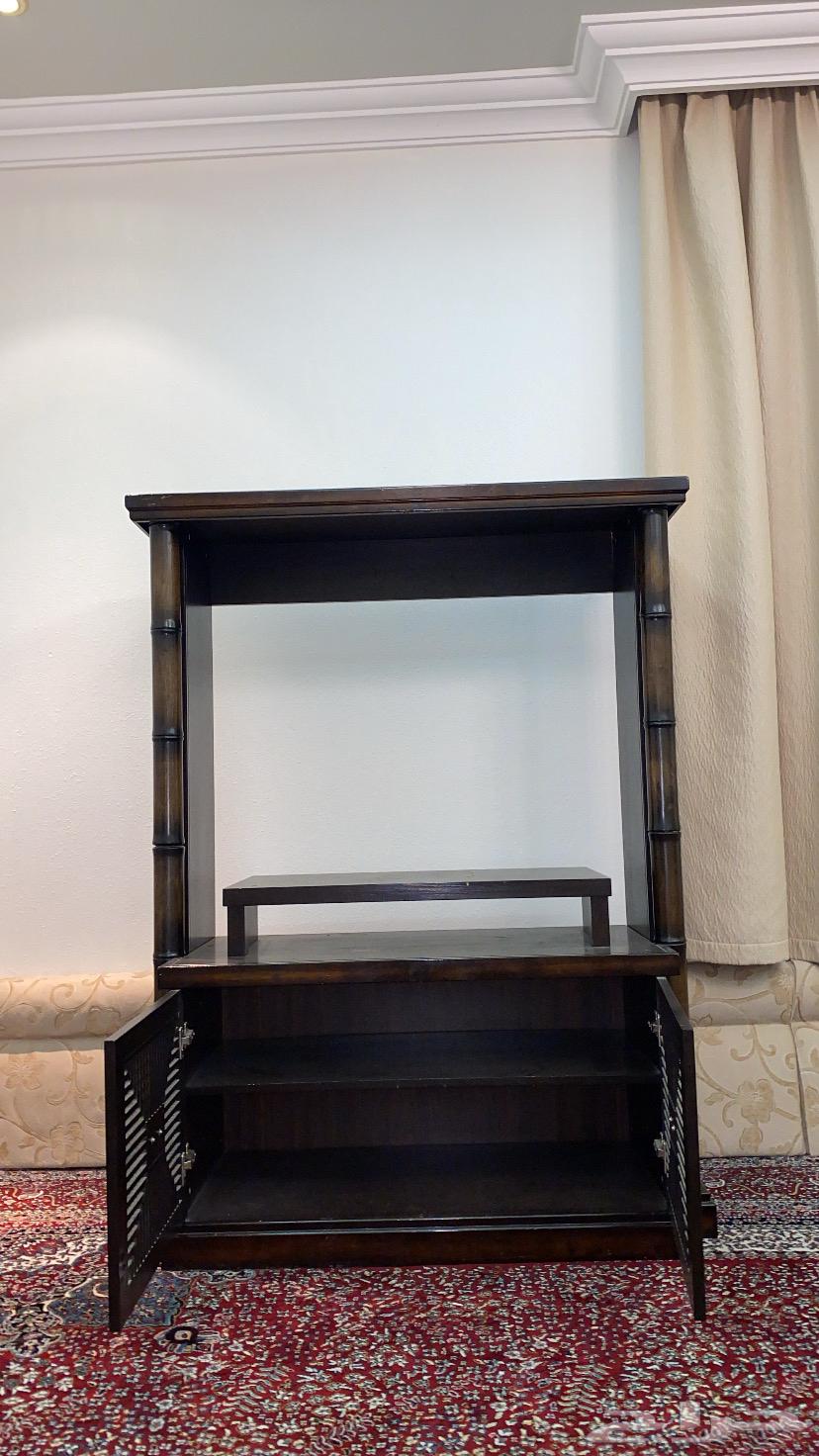 دولاب خشبي نظيف للبيع64557356777219111