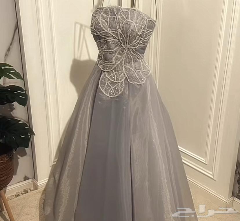 فستان مقاس السمول استعمال مره وحده تم شراءه 50064558489355777111