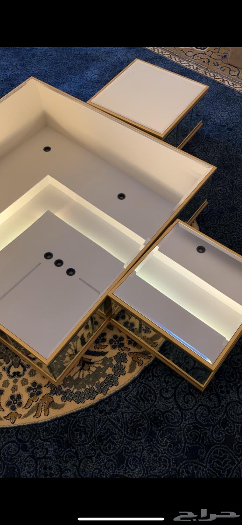 Golden Mirror Tables64559603982338110