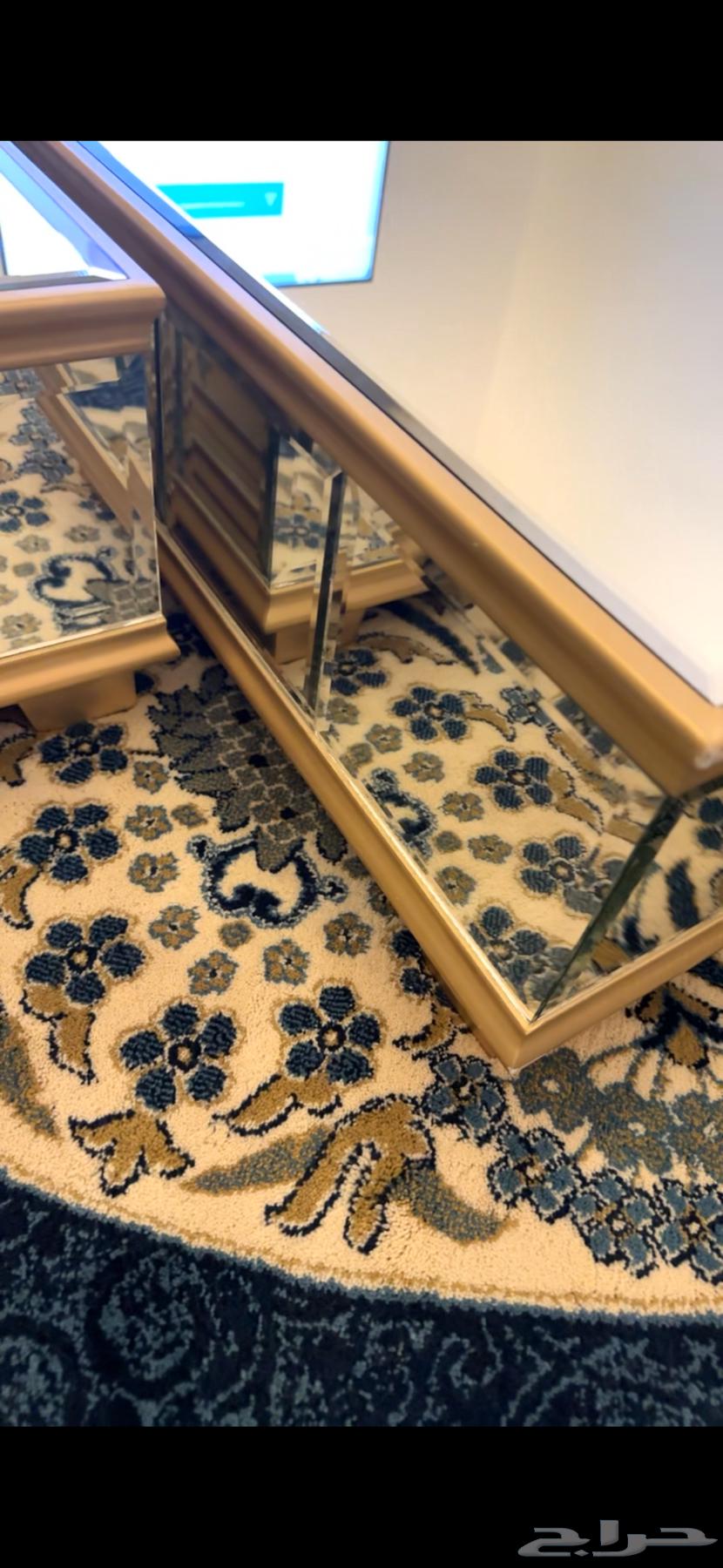 Golden Mirror Tables64559603982338113