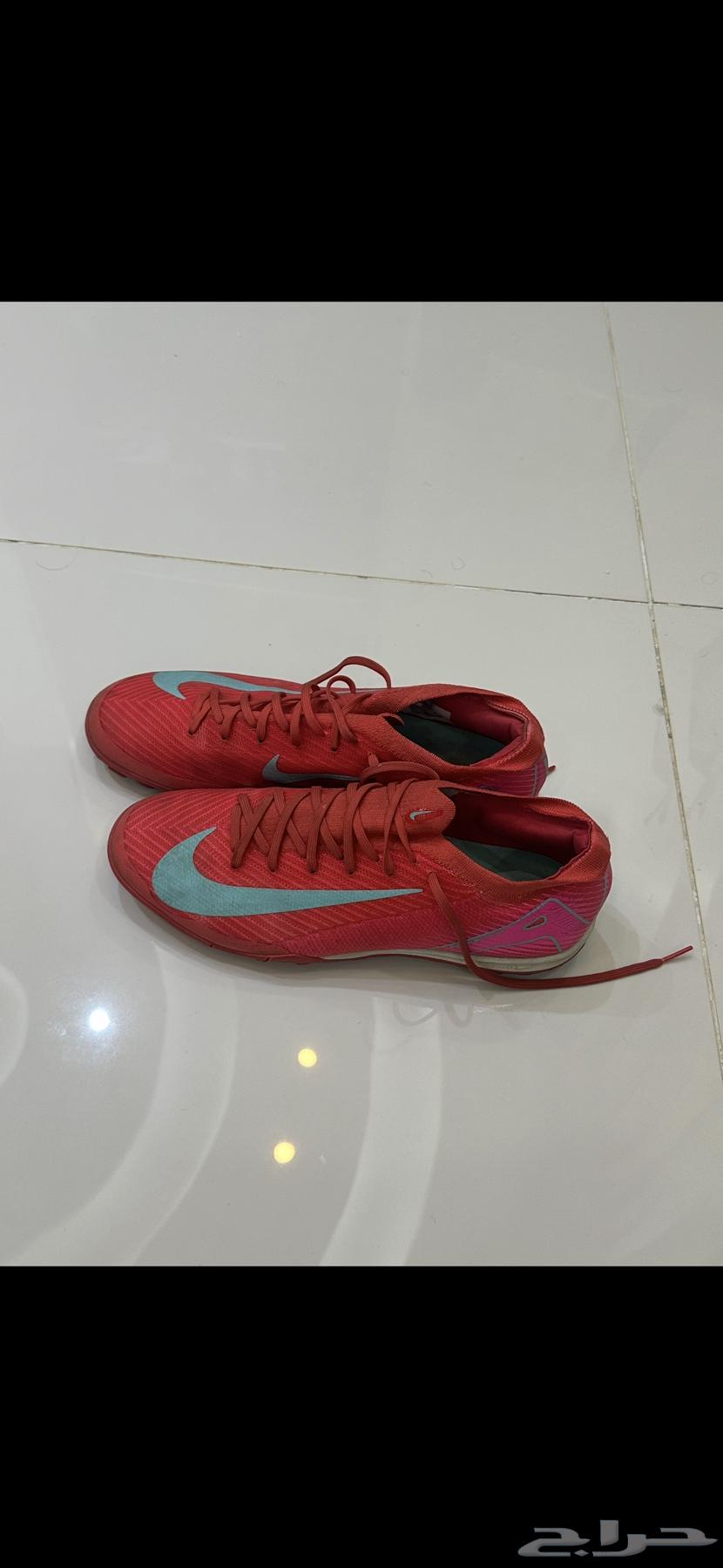 حذاء كرة قدم ملاعب العشب الصناعي استخدام ثلاث ايام فقط64554245007106111