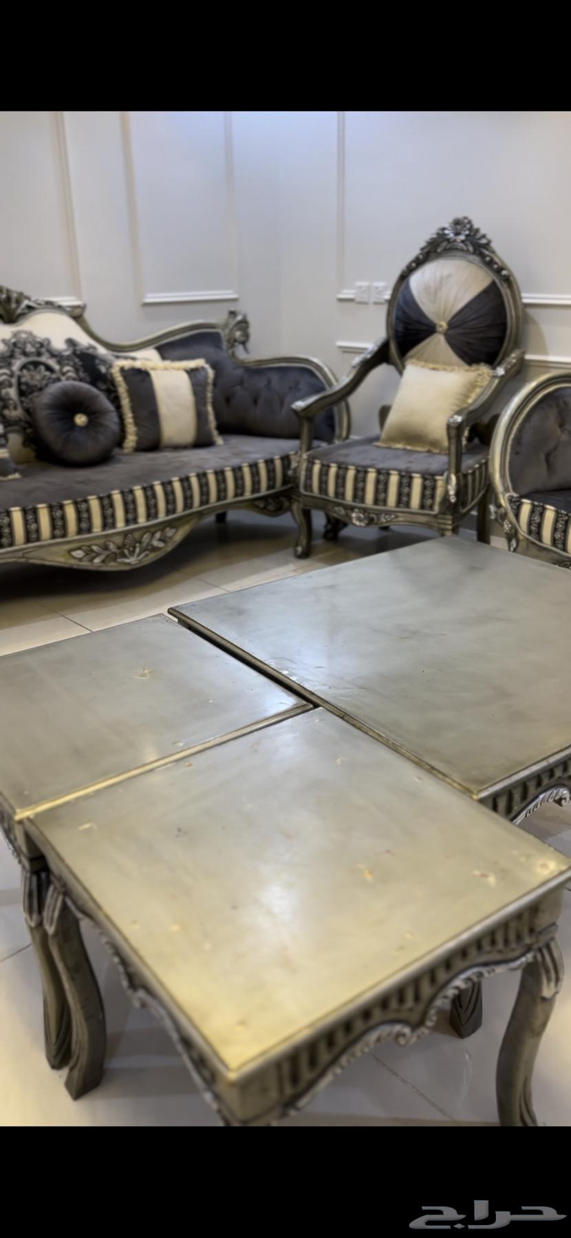 Sofa for sale with tables64558377896451111