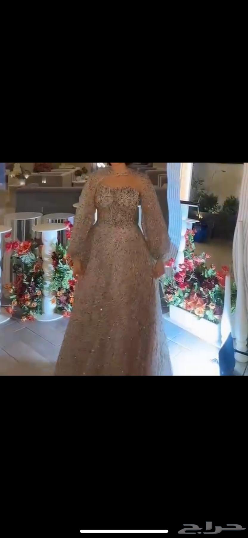 فستان زواج للبيع لبسه وحده اربع ساعات64561063480963111