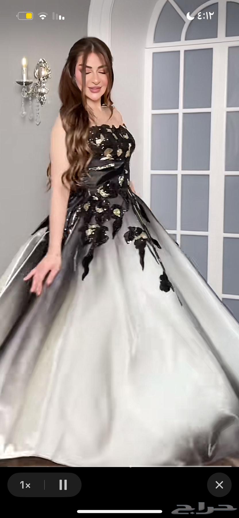 فستان للبيع ملبوس مره وحده فقط شراء 600ريال  والبيع 300ريال64554412616449112