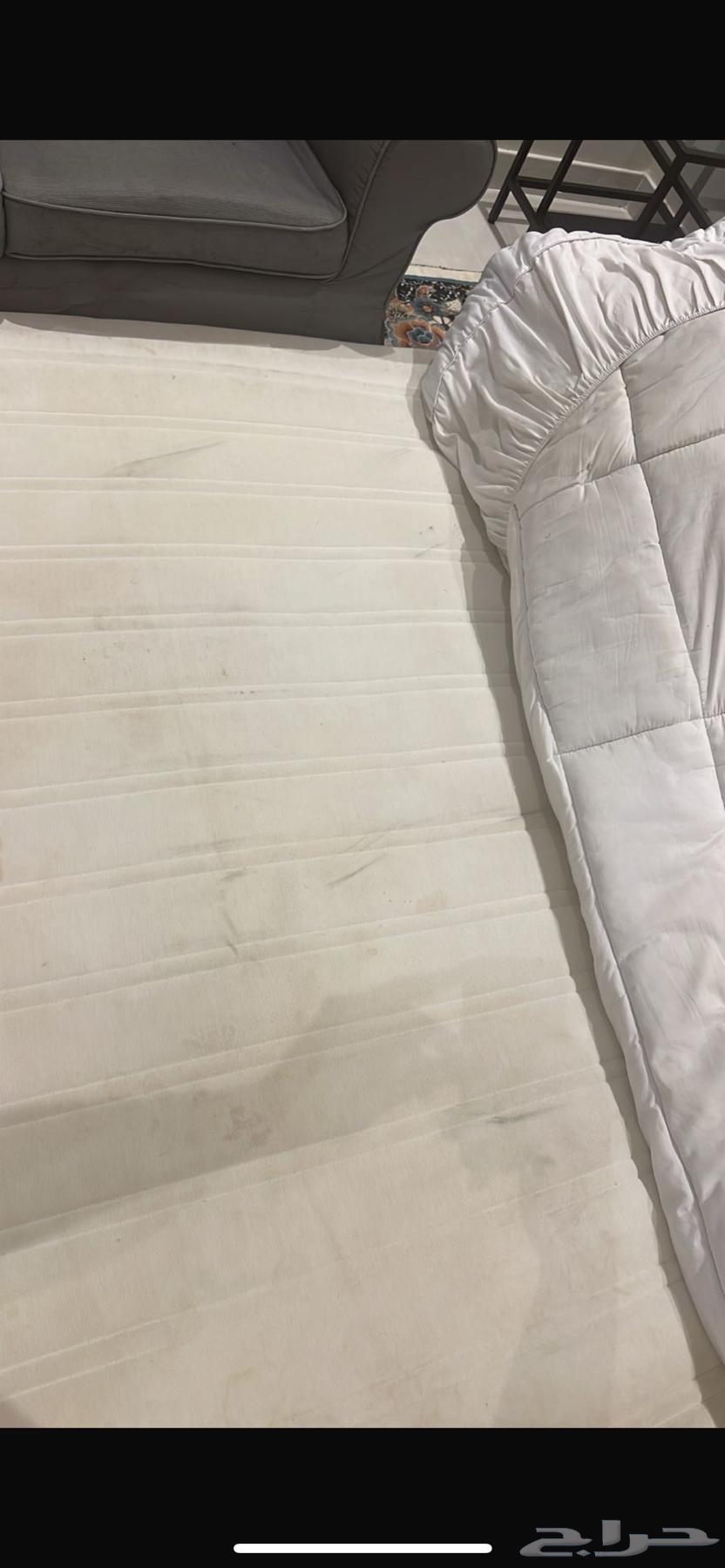 سرير من ايكيا خشب64559393637633111